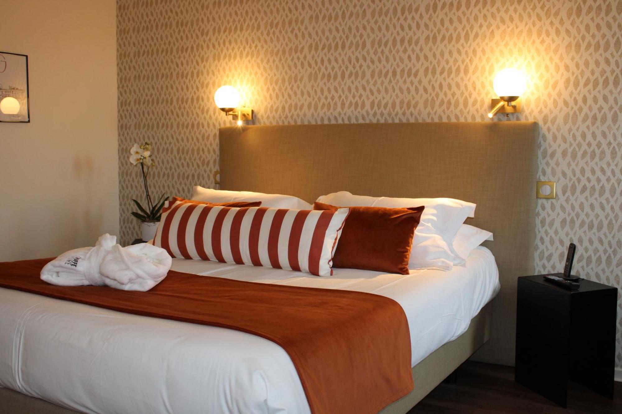 Hotel La Truffe Noire Brive-la-Gaillarde Exterior foto
