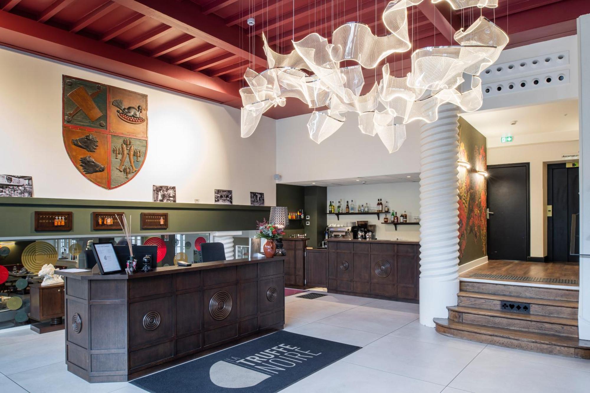 Hotel La Truffe Noire Brive-la-Gaillarde Exterior foto